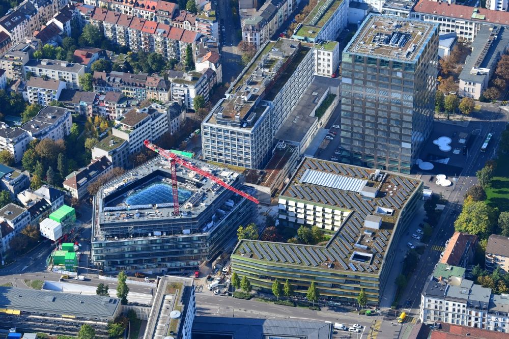 Luftaufnahme Basel - Life-Sciences-Campus Schällemätteli der Universität Basel mit dem Biozentrum und dem Neubau D-BSSE der ETH in Basel in der Schweiz