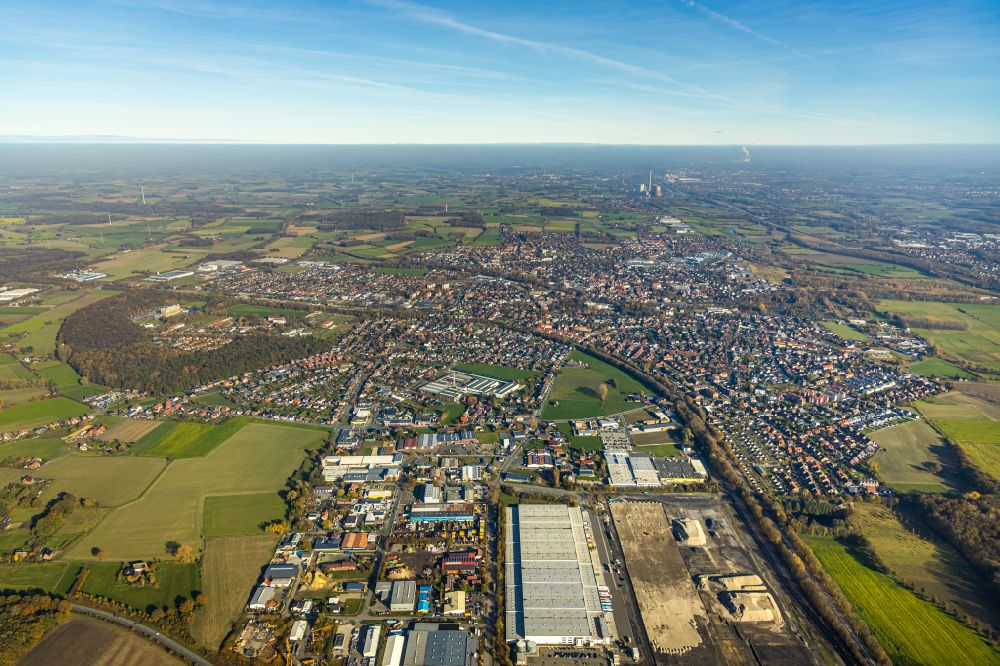 Luftaufnahme Werne - Ländliches Industrie- und Gewerbegebiet in Werne im Bundesland Nordrhein-Westfalen, Deutschland