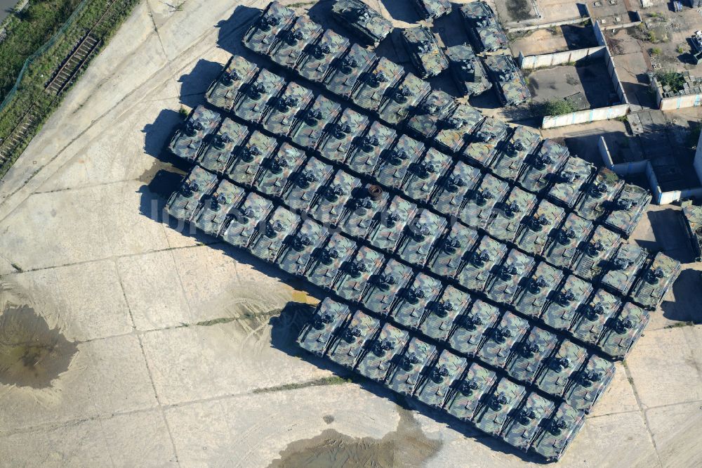 Rockensußra von oben - Logistikhof der Schrott - Recycling- Sortieranlage Panzer- Verschrottung in Rockensußra im Bundesland Thüringen, Deutschland