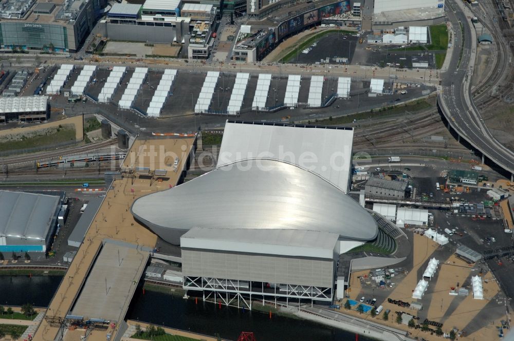 Luftaufnahme London - London Aquatics Centre ein Austragungsort der Olympischen Spiele 2012