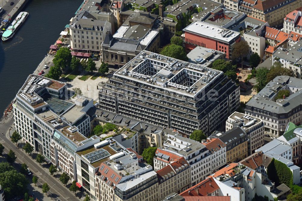 Berlin aus der Vogelperspektive: Luxus - Wohnungsneubau Immobilienprojekt yoo berlin in Berlin Mitte
