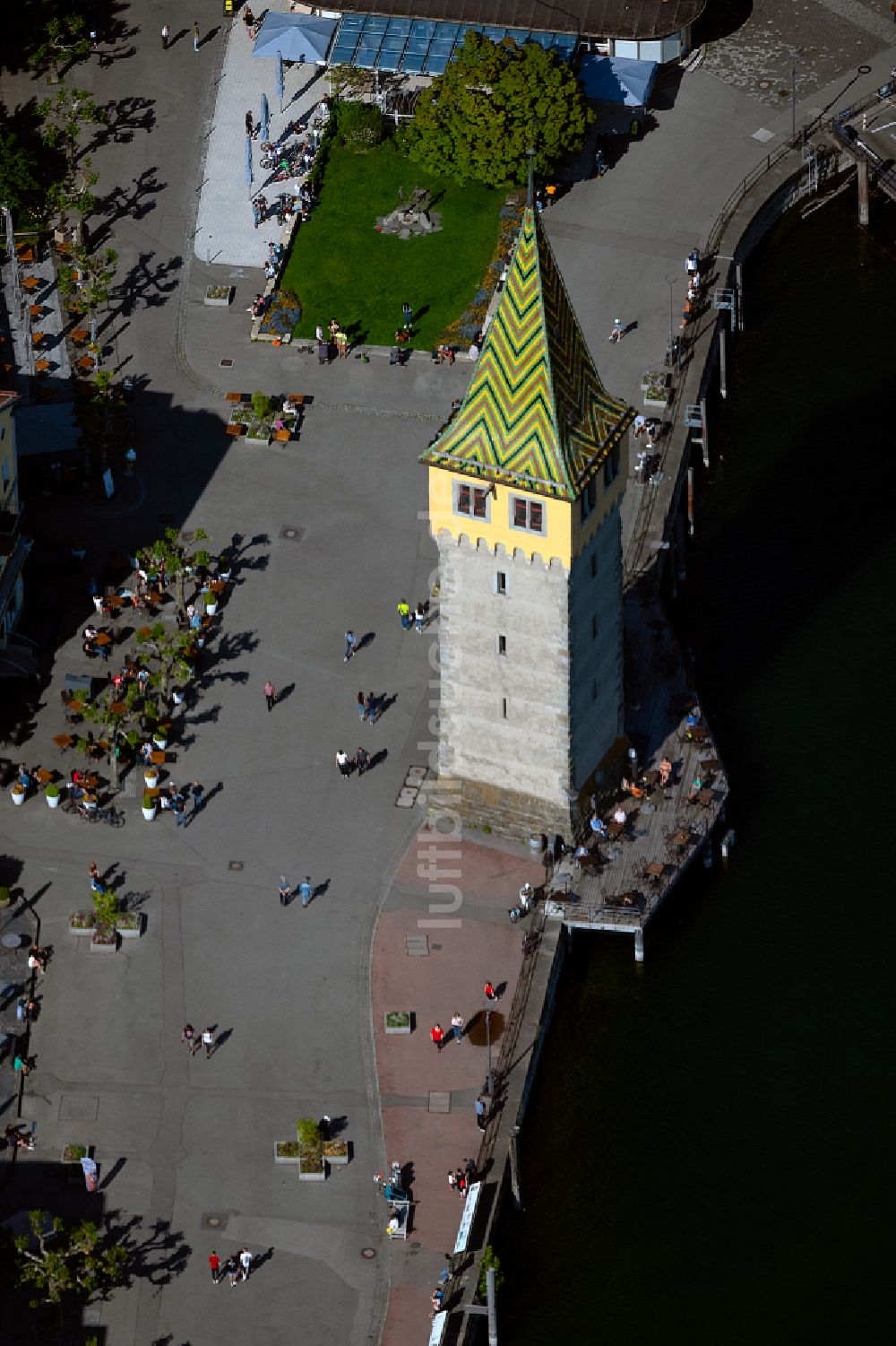 Lindau (Bodensee) aus der Vogelperspektive: Mangturm in Lindau (Bodensee) im Bundesland Bayern, Deutschland