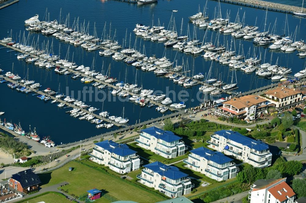 Luftbild Kühlungsborn - Marina - Hafenbereich am Ufer der Ostsee in Kühlungsborn im Bundesland Mecklenburg-Vorpommern, Deutschland