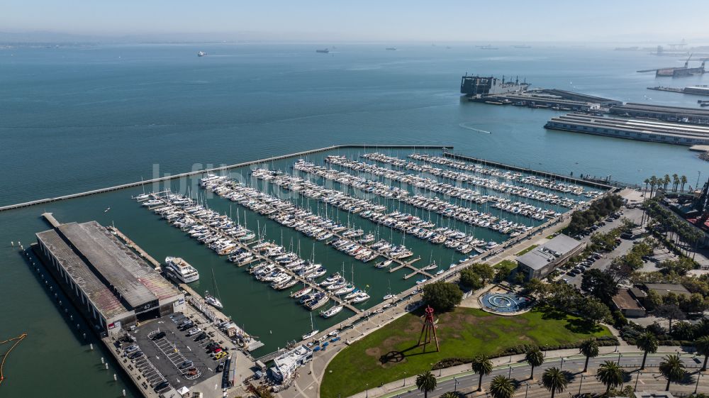 Luftaufnahme San Francisco - Marina - Hafenbereich am Ufer des Pier 40, South Beach Harbour in San Francisco in Kalifornien, USA