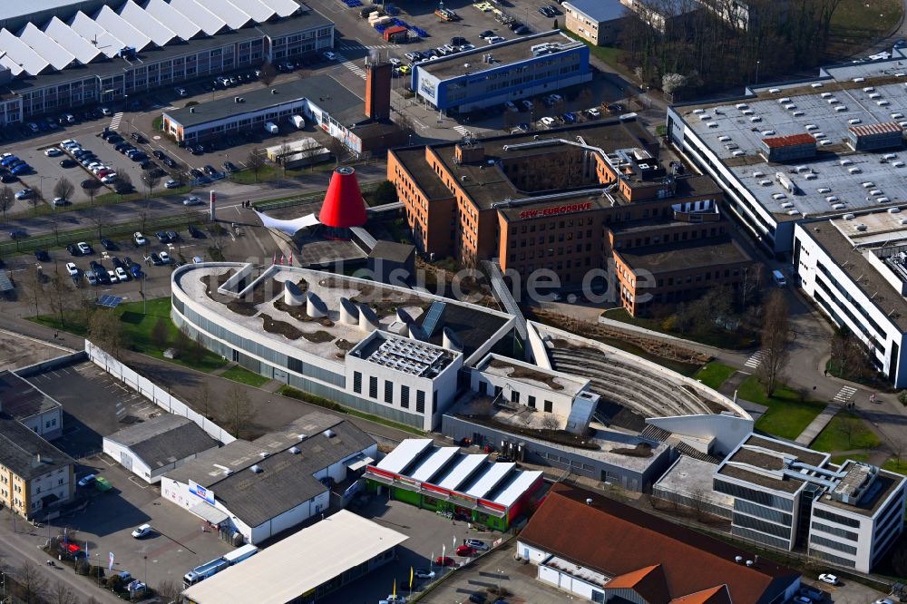 Luftaufnahme Bruchsal - Maschinenbau- Werksgelände der SEW-EURODRIVE GmbH & Co KG in Bruchsal im Bundesland Baden-Württemberg, Deutschland