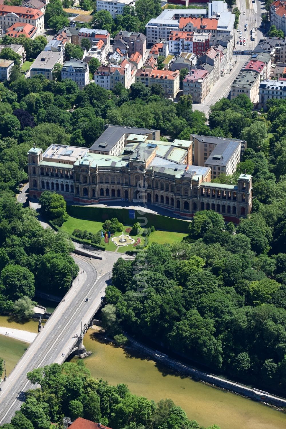 Luftbild München - Maximilianeum in München Haidhausen im Bundesland Bayern