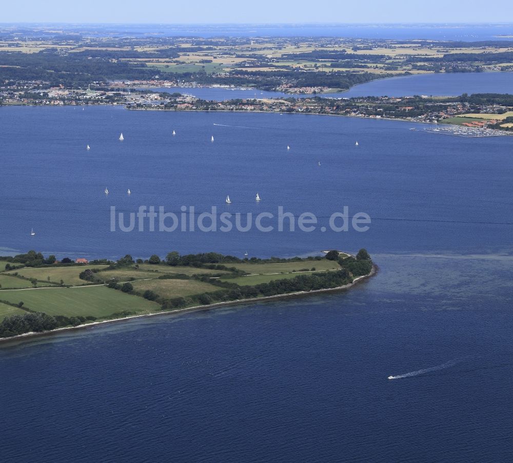 Glücksburg (Ostsee) aus der Vogelperspektive: Meerenge Holnis in Glücksburg an der Ostsee im Bundesland Schleswig-Holstein