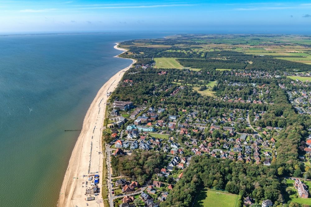 Wyk auf Föhr aus der Vogelperspektive: Meeres-Küste Nordsee in Wyk auf Föhr im Bundesland Schleswig-Holstein