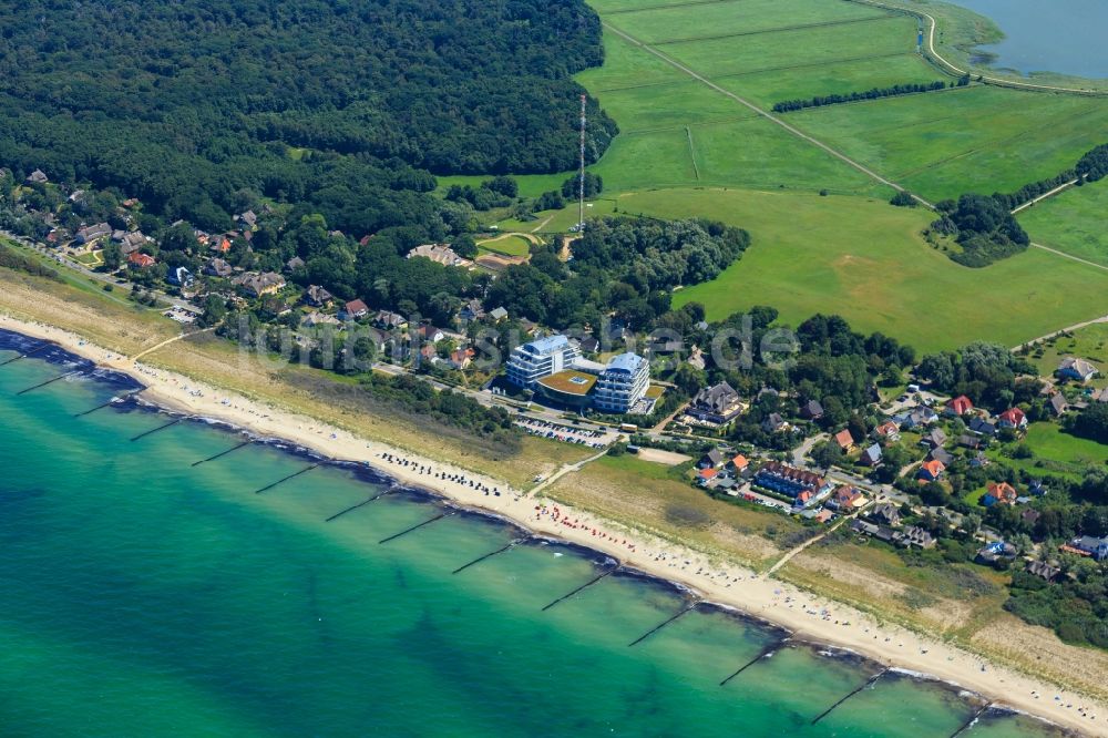 Luftbild Ahrenshoop - Meeres-Küste der Ostsee in Ahrenshoop im Bundesland Mecklenburg-Vorpommern, Deutschland