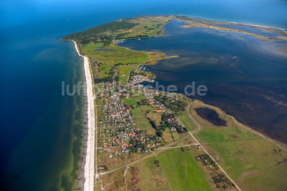Luftbild Insel Hiddensee - Meeres-Küste der Ostsee auf Insel Hiddensee im Bundesland Mecklenburg-Vorpommern