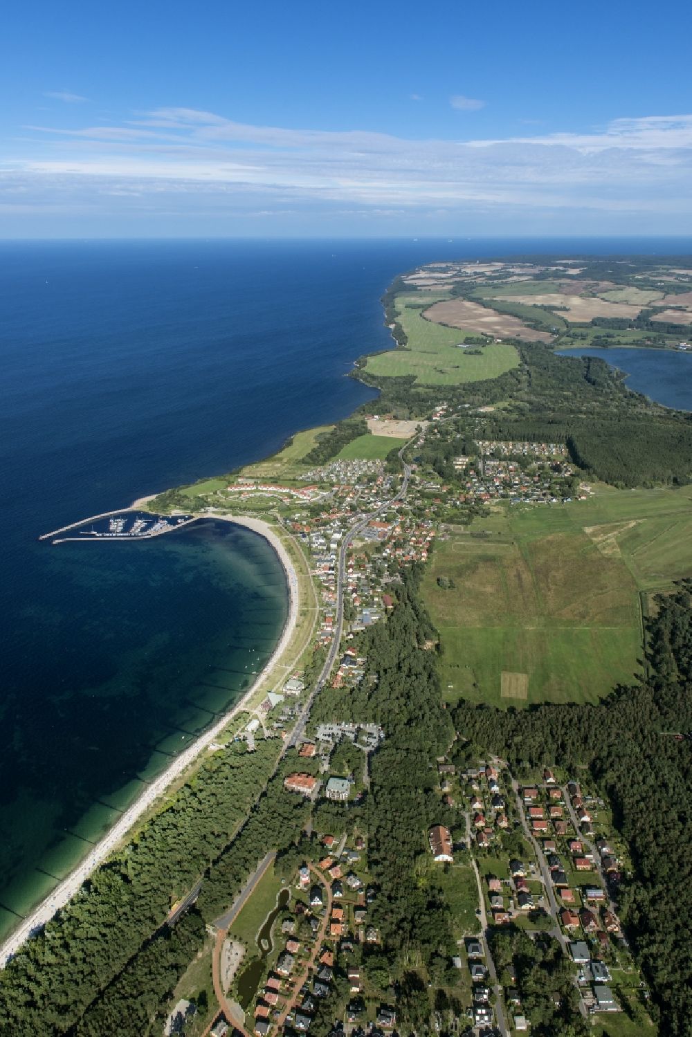 Glowe von oben - Meeres-Küste Ostsee Rügen in Glowe im Bundesland Mecklenburg-Vorpommern