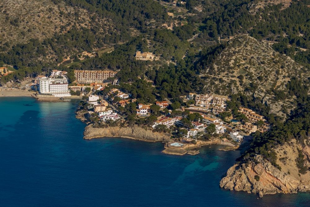 Luftbild Sant Elm - Meeres-Küste in Sant Elm in Balearische Insel Mallorca, Spanien