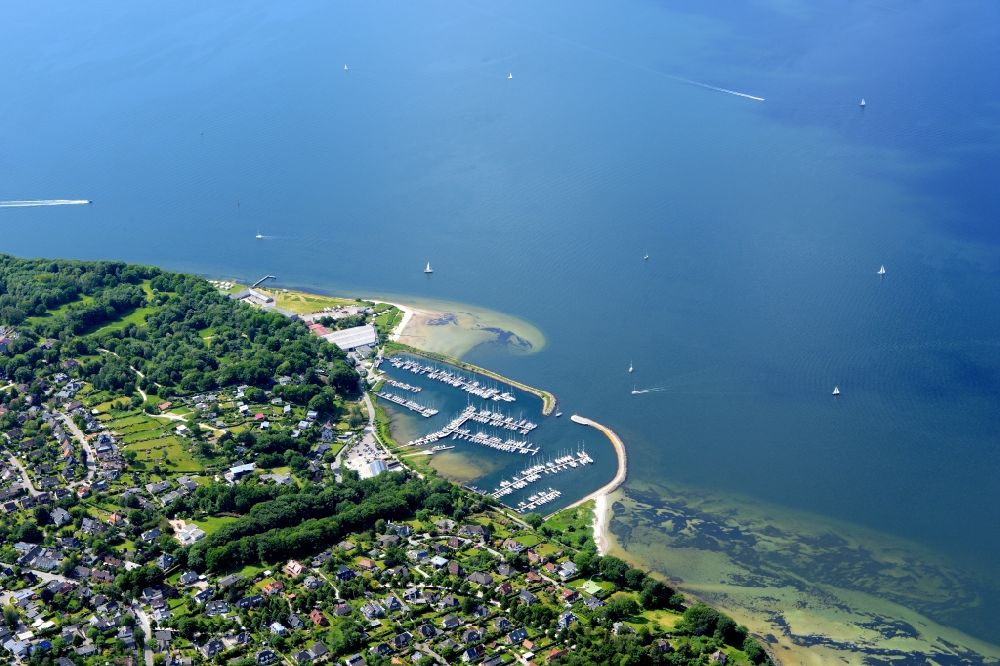 Mürwik von oben - Meeres-Küste der Ostsee in Mürwik im Bundesland Schleswig-Holstein