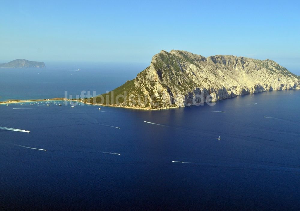 Luftbild Tavolara - Meerespark Tavolara Capo Coda Cavallo in der Provinz Gallura bei der italienischen Insel Sardinien