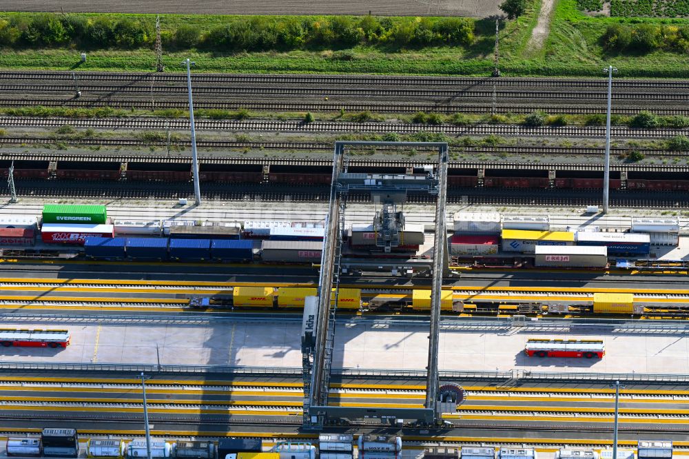 Luftaufnahme Lehrte - MegaHub im GVZ Güterverkehrszentrum in Lehrte im Bundesland Niedersachsen, Deutschland