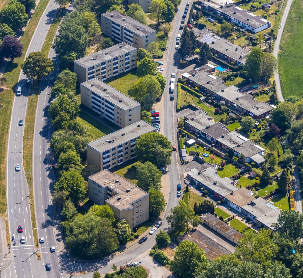 Luftaufnahme Wesel - Mehr- und Einfamilienhaussiedlung an der Hans-Böckler-Straße im Ortsteil Feldmark in Wesel im Bundesland Nordrhein-Westfalen, Deutschland