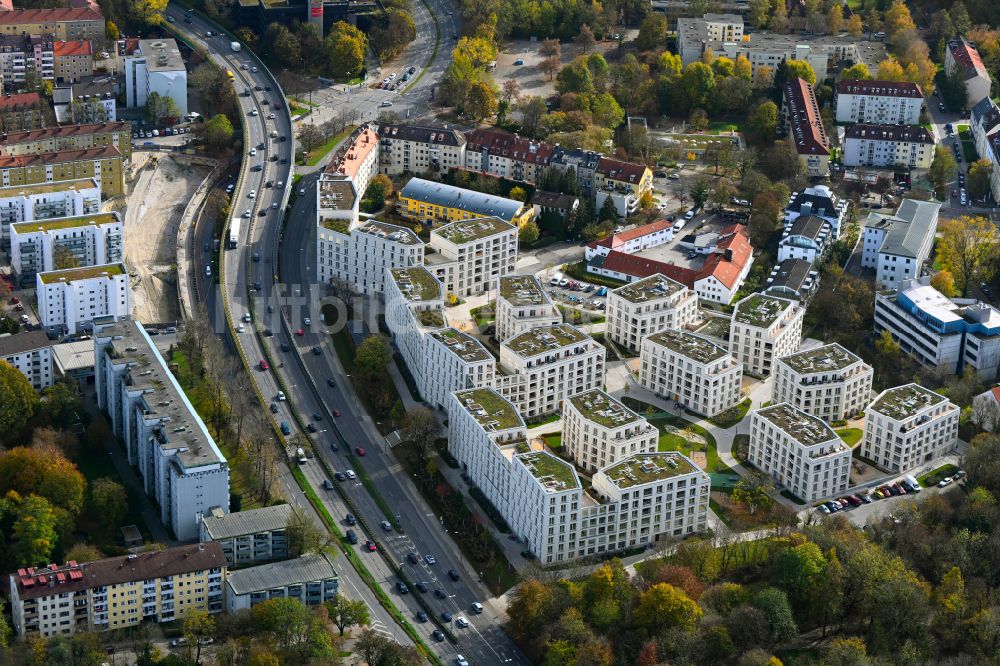 Luftaufnahme München - Mehrfamilienhaus-Wohnanlage LIVING ISAR im Ortsteil Untergiesing-Harlaching in München im Bundesland Bayern, Deutschland