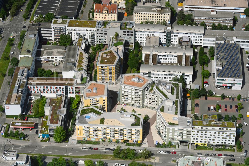 Luftaufnahme München - Mehrfamilienhaus-Wohnanlage im Ortsteil Sendling-Westpark in München im Bundesland Bayern, Deutschland