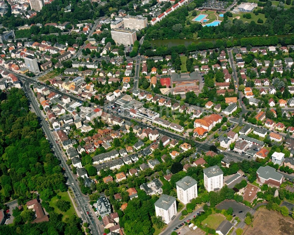 Luftaufnahme Gießen - Mehrfamilienhaussiedlung entlang der Grünberger Strße in Gießen im Bundesland Hessen, Deutschland