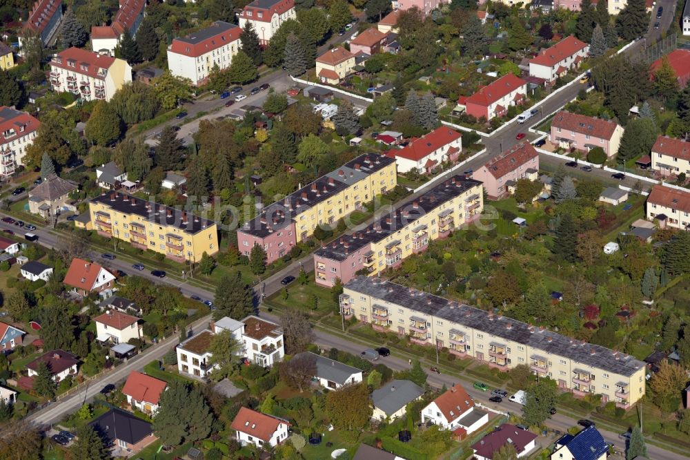 Luftbild Berlin - Mehrfamilienhaussiedlung Hundsfelder Straße in Berlin-Bohnsdorf, Deutschland