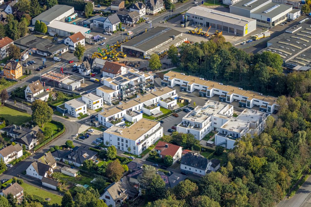 Kreuztal aus der Vogelperspektive: Mehrfamilienhaussiedlung Lebenswert-Deichwald in Kreuztal im Bundesland Nordrhein-Westfalen, Deutschland