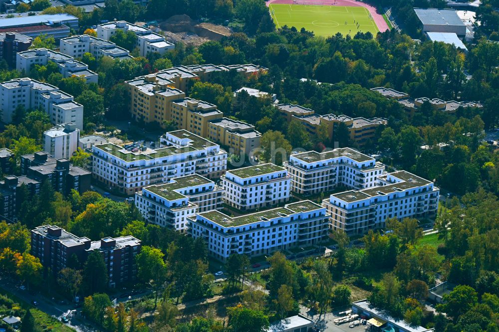 Luftbild Berlin - Mehrfamilienhaussiedlung an der Rue Montesquieu in Berlin, Deutschland