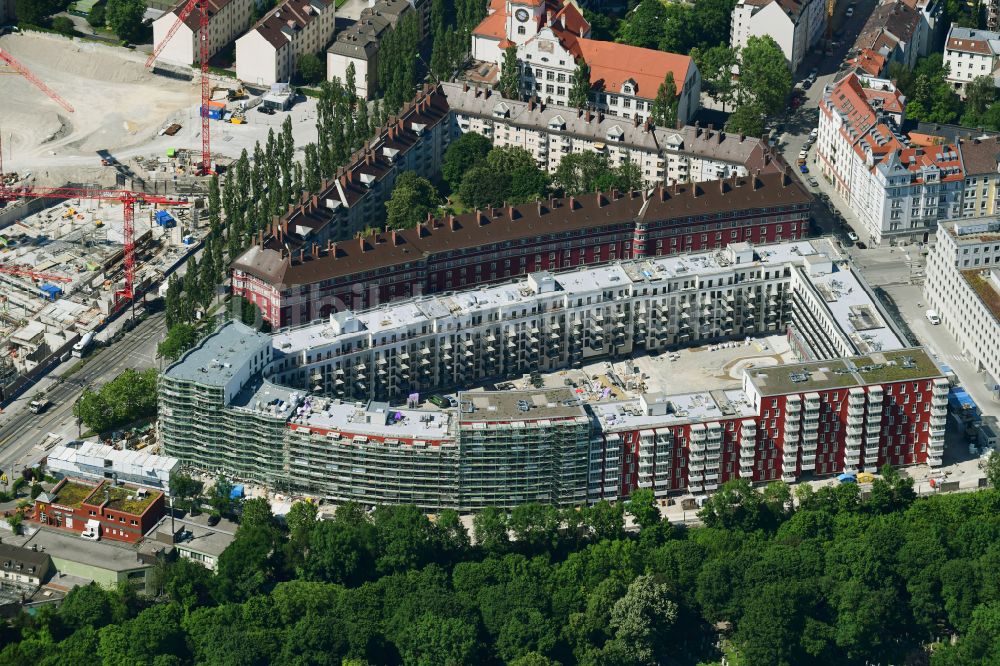 München von oben - Mehrfamilienhaussiedlung Welfengarten im Ortsteil Au-Haidhausen in München im Bundesland Bayern, Deutschland