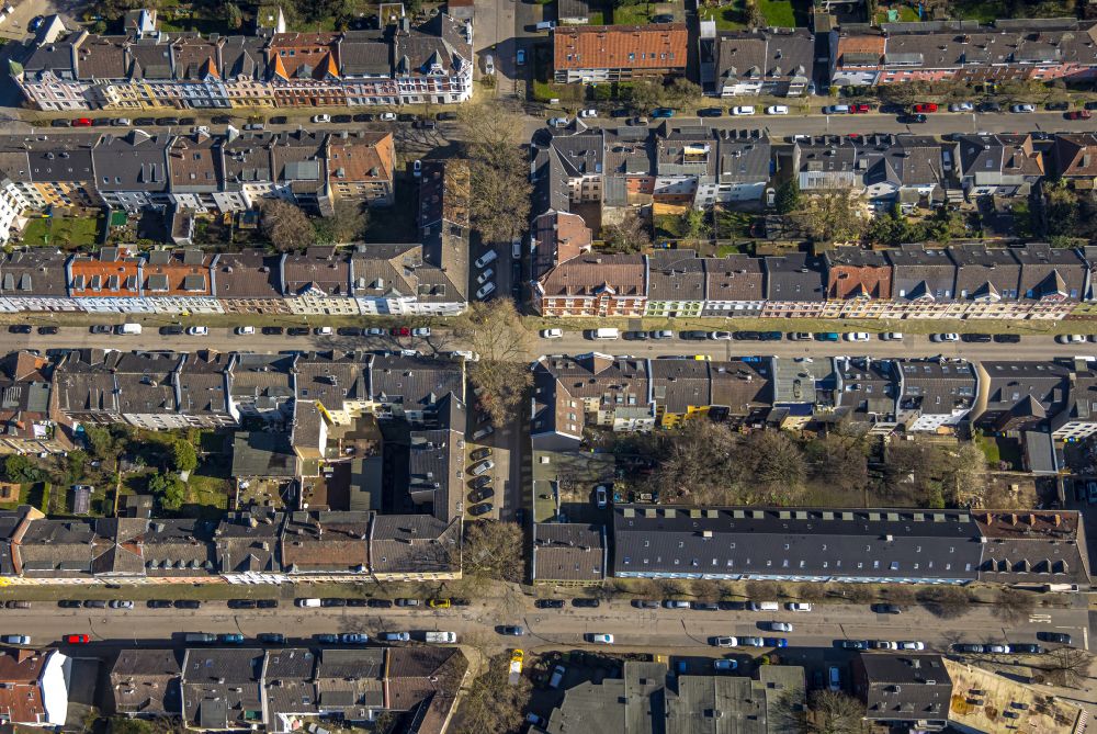 Luftaufnahme Gelsenkirchen - Mehrfamilienhaussiedlung zwischen Bertastraße und Küppersbuschstraße in Gelsenkirchen im Bundesland Nordrhein-Westfalen, Deutschland