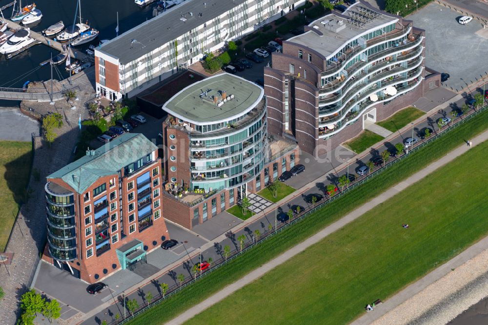 Bremerhaven von oben - Mehrfamilienhäuser in Bremerhaven im Bundesland Bremen, Deutschland