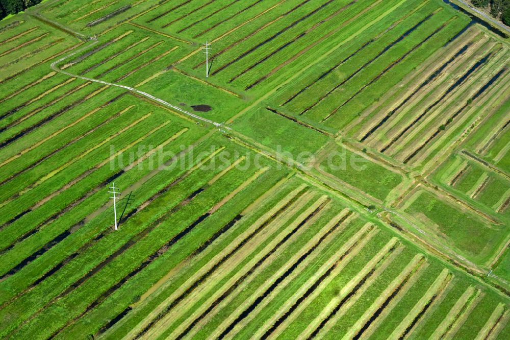 Luftaufnahme Curslack - Melorationsgraben und Kanäle auf landwirtschaftlichen Feldern in Curslack im Bundesland Hamburg, Deutschland