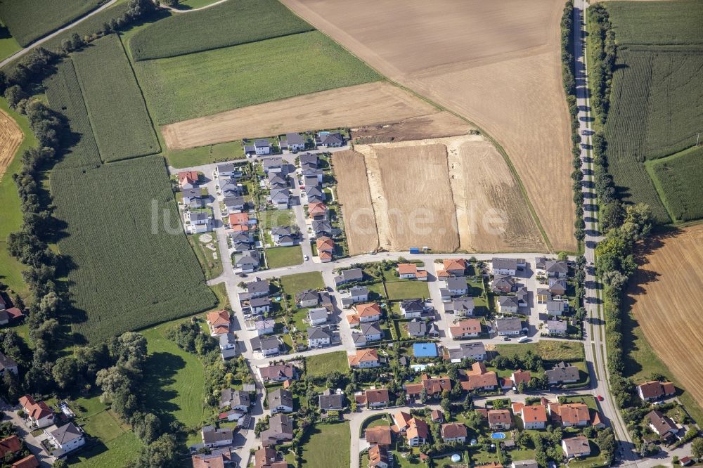 Viecht aus der Vogelperspektive: Mischbebauung mit Mehrfamilienhäusern und Einfamilienhäusern Viecht-Süd-Erweiterung in Viecht im Bundesland Bayern, Deutschland