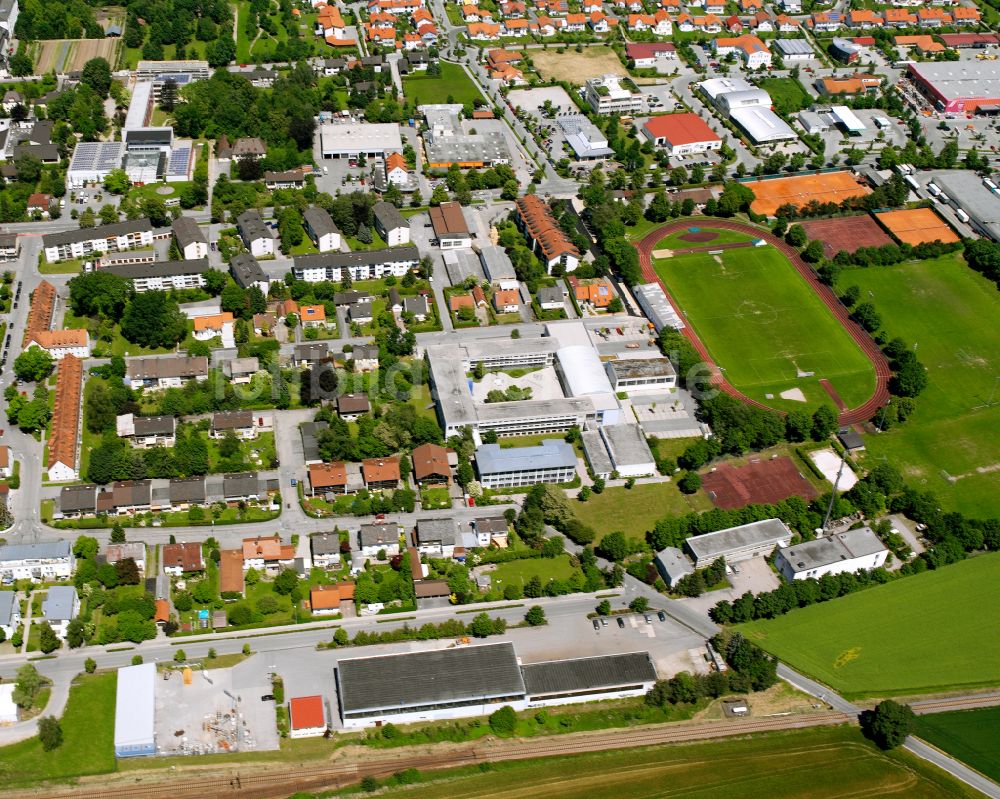 Luftbild Altötting - Mischbebauung der Wohngebiets- und Gewerbeflächen in Altötting im Bundesland Bayern, Deutschland