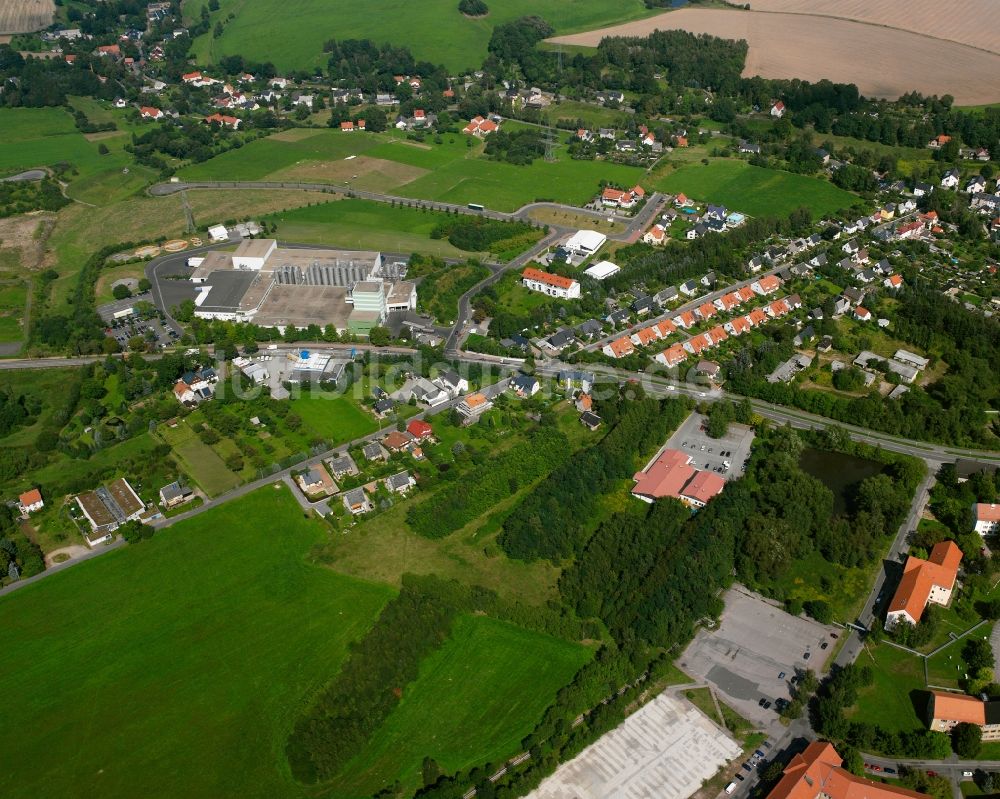 Freiberg von oben - Mischbebauung der Wohngebiets- und Gewerbeflächen im Bereich Schulweg in Freiberg im Bundesland Sachsen, Deutschland