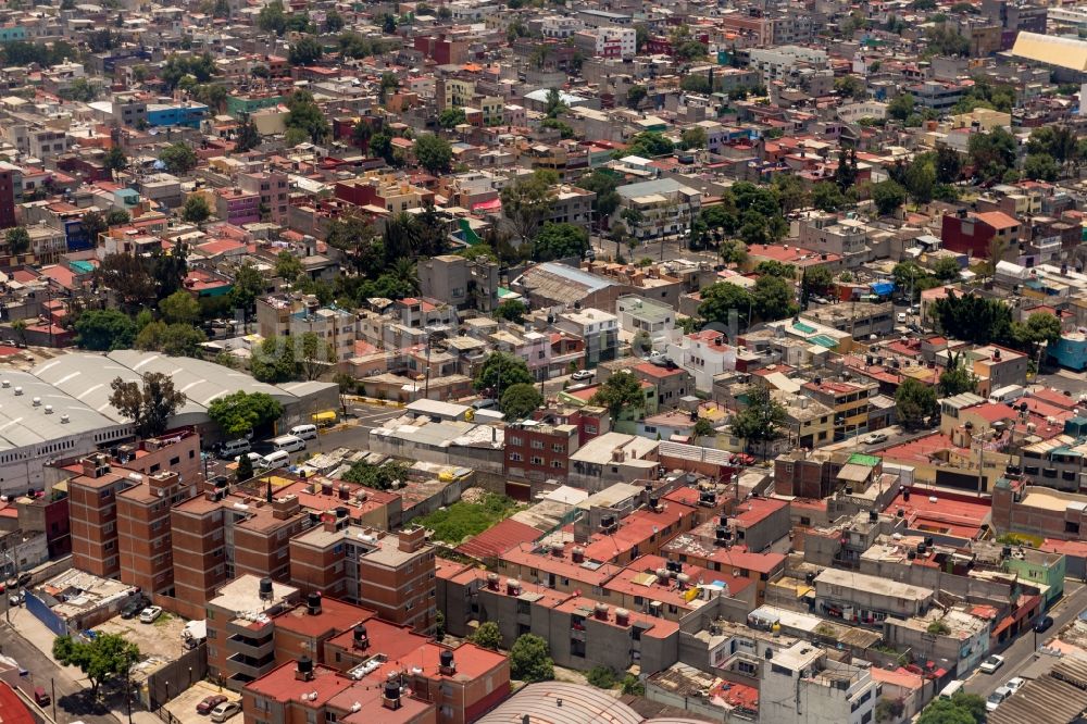 Luftbild Ciudad de Mexico - Mischbebauung Wohngebiets- und Gewerbeflächen in Ciudad de Mexico in Mexiko