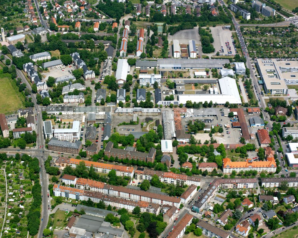 Luftbild Karlsruhe - Mischbebauung der Wohngebiets- und Gewerbeflächen in Karlsruhe im Bundesland Baden-Württemberg, Deutschland