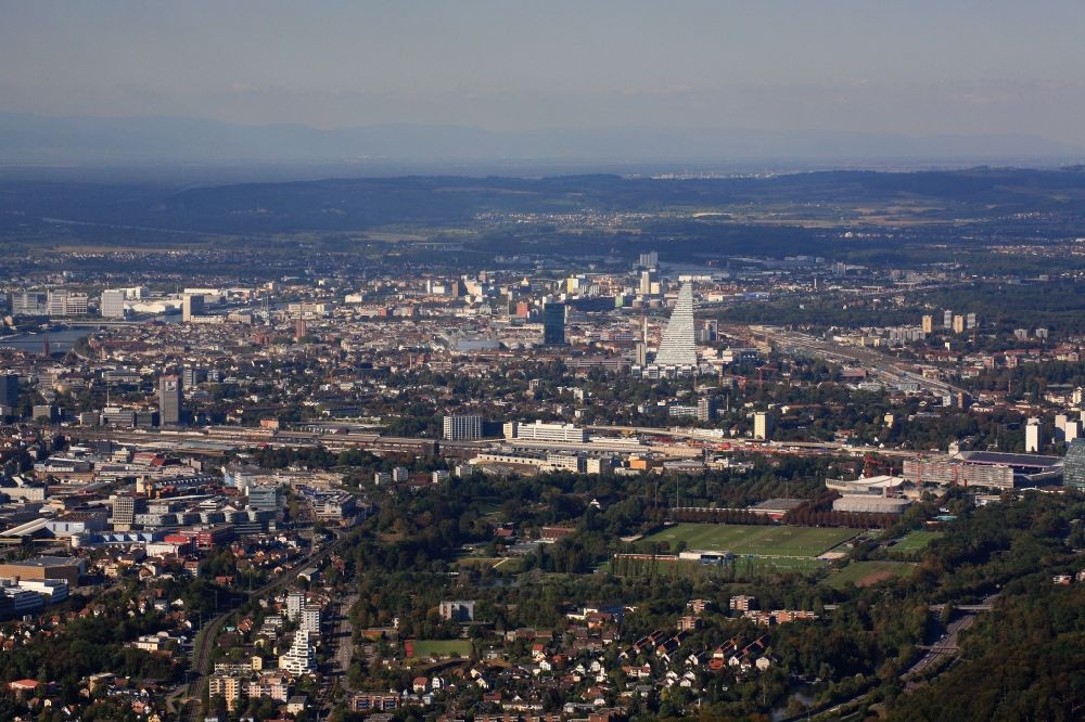 Luftbild Münchenstein - Münchenstein und Basel in der Schweiz, Kanton Basel-Landschaft
