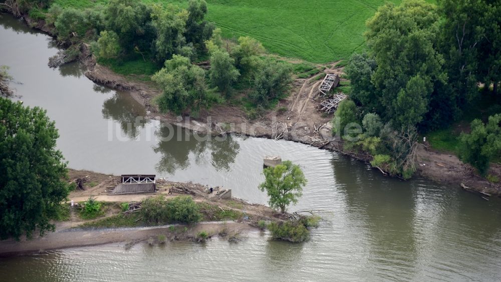 Remagen von oben - Mündung der Ahr in den Rhein nach der Hochwasserkatastrophe vom Juli 2021 im Bundesland Rheinland-Pfalz, Deutschland