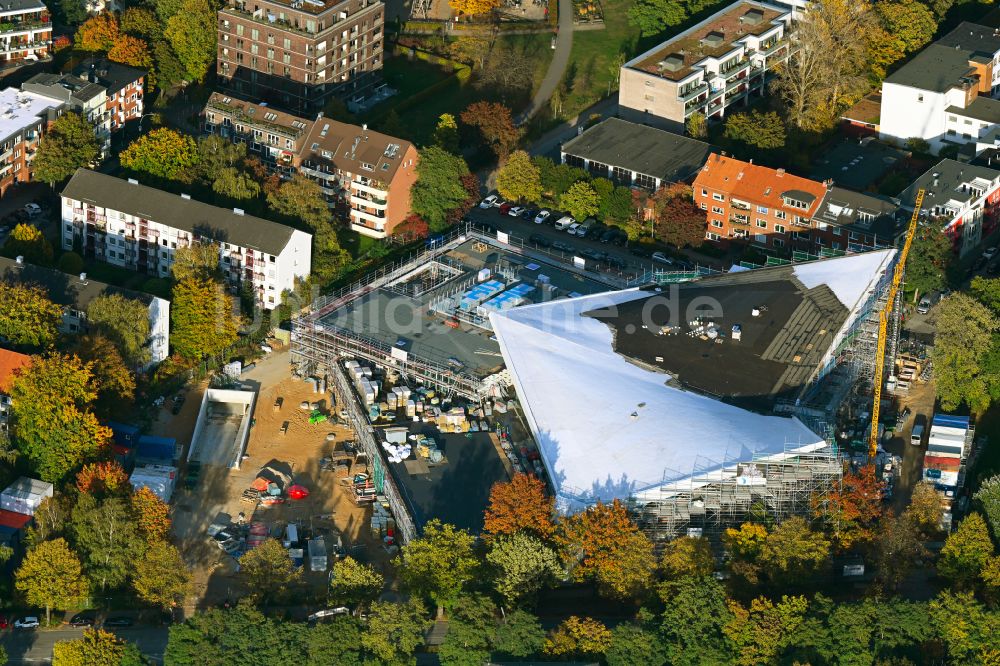 Hamburg aus der Vogelperspektive: Modernisierung der Schwimmhalle Alster-Schwimmhalle im Ortsteil Hohenfelde in Hamburg, Deutschland