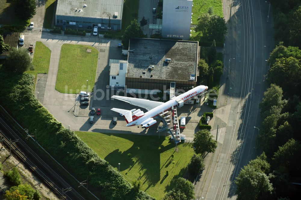 Luftaufnahme Leipzig - Museums- Flugzeug einer Iljuschin IL-62 der INTERFLUG in Leipzig im Bundesland Sachsen, Deutschland