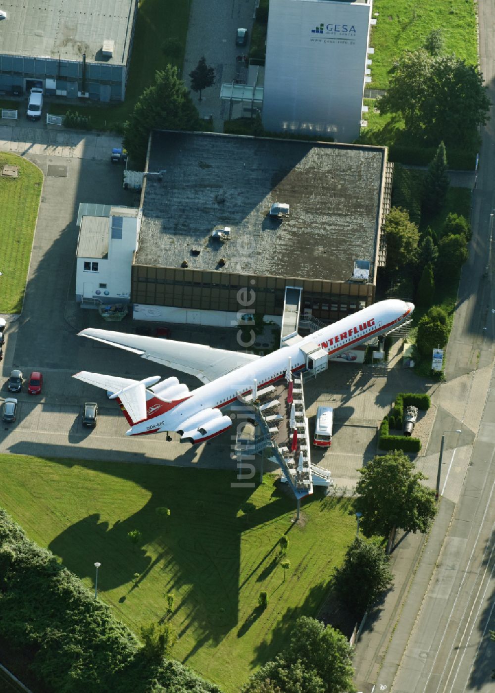 Leipzig von oben - Museums- Flugzeug einer Iljuschin IL-62 der INTERFLUG in Leipzig im Bundesland Sachsen, Deutschland
