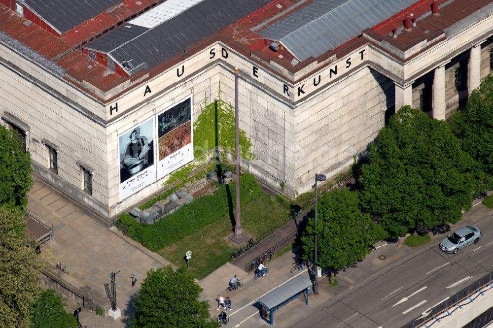 Luftbild München - Museums- Gebäude- Ensemble Haus der Kunst an der Prinzregentenstraße in München im Bundesland Bayern, Deutschland