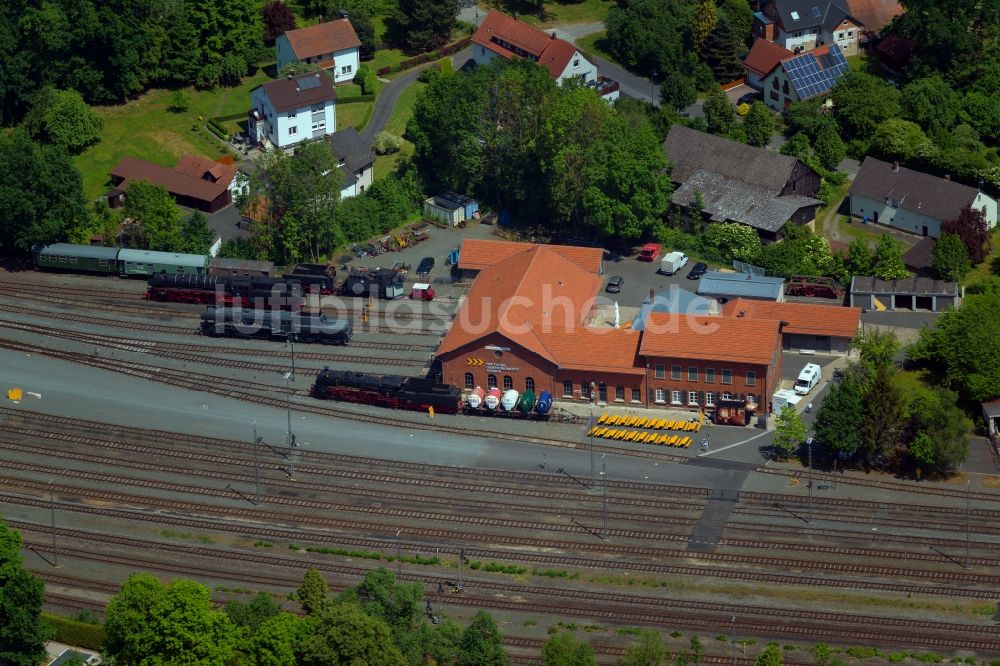 Luftaufnahme Neuenmarkt - Museums- Gebäude- Ensemble des Deutsches Dampflokomotiv Museum in Neuenmarkt im Bundesland Bayern, Deutschland