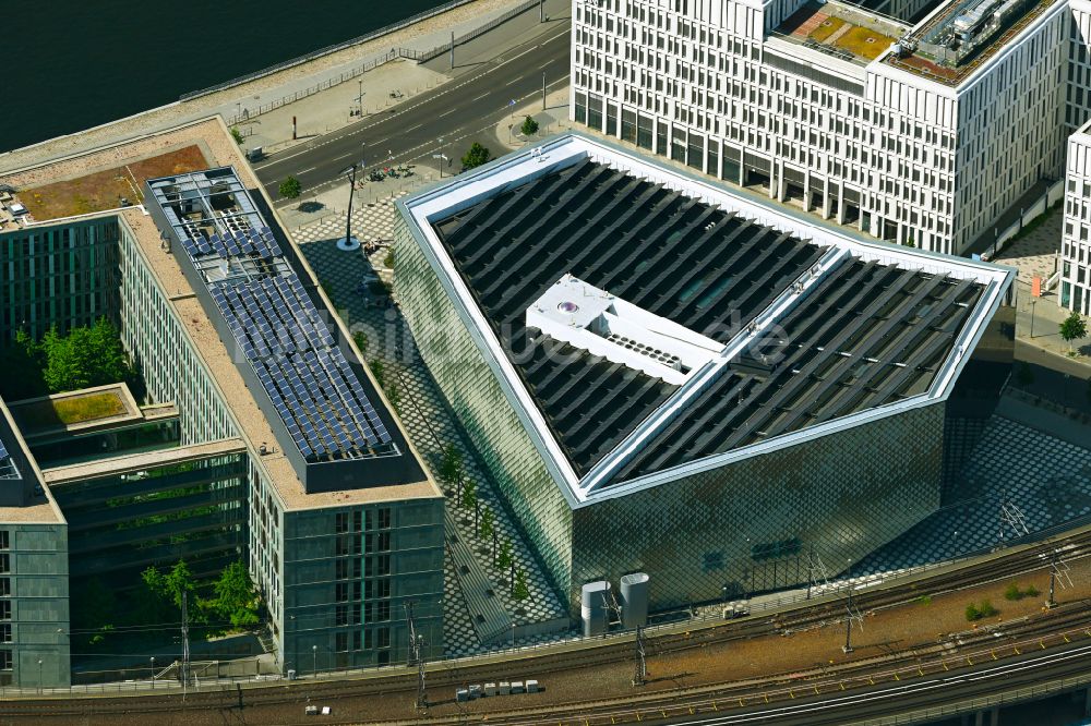 Luftaufnahme Berlin - Museums- Gebäude- Ensemble Futurium im Ortsteil Mitte in Berlin, Deutschland