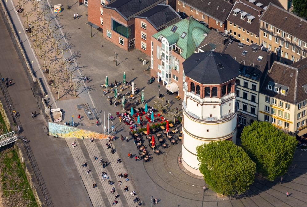 Luftaufnahme Düsseldorf - Museums- Gebäude- Ensemble Schifffahrtsmuseum in Düsseldorf im Bundesland Nordrhein-Westfalen, Deutschland