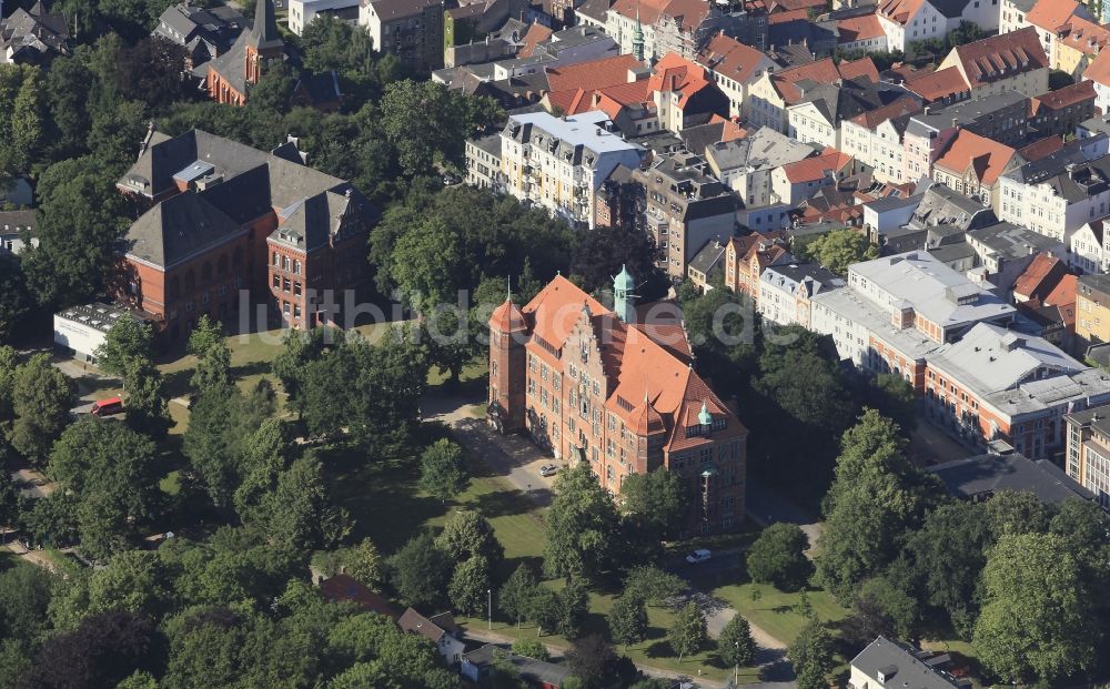 Luftaufnahme Flensburg - Museumsberg im Stadtteil Westliche Höhe in Flensburg im Bundesland Schleswig-Holstein