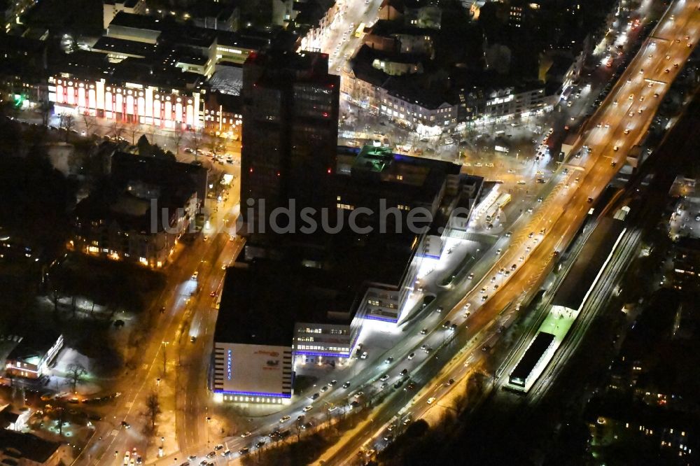 Luftaufnahme Berlin - Nachluftbild vom Leerstehendem Hochhaus Steglitzer Kreisel in Berlin- Steglitz