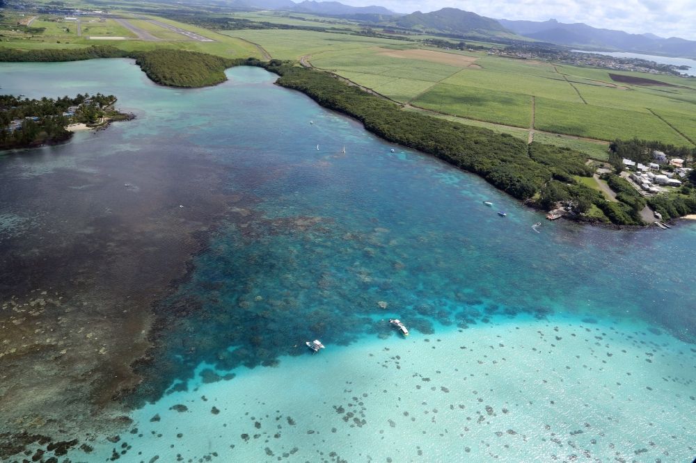 Luftaufnahme Blue Bay - Naturreservat Blue Bay an der Südostkueste von Mauritius