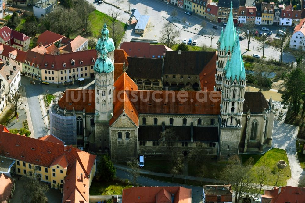 Naumburg (Saale) von oben - Naumburger Dom St. Peter und St. Paul in Naumburg - Saale im Bundesland Sachsen-Anhalt, Deutschland