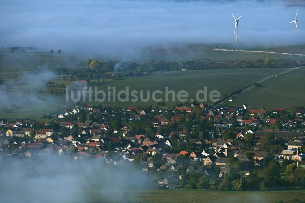 Luftbild Artern/Unstrut - Nebel- und Wolken- Schicht in Artern/Unstrut im Bundesland Thüringen, Deutschland
