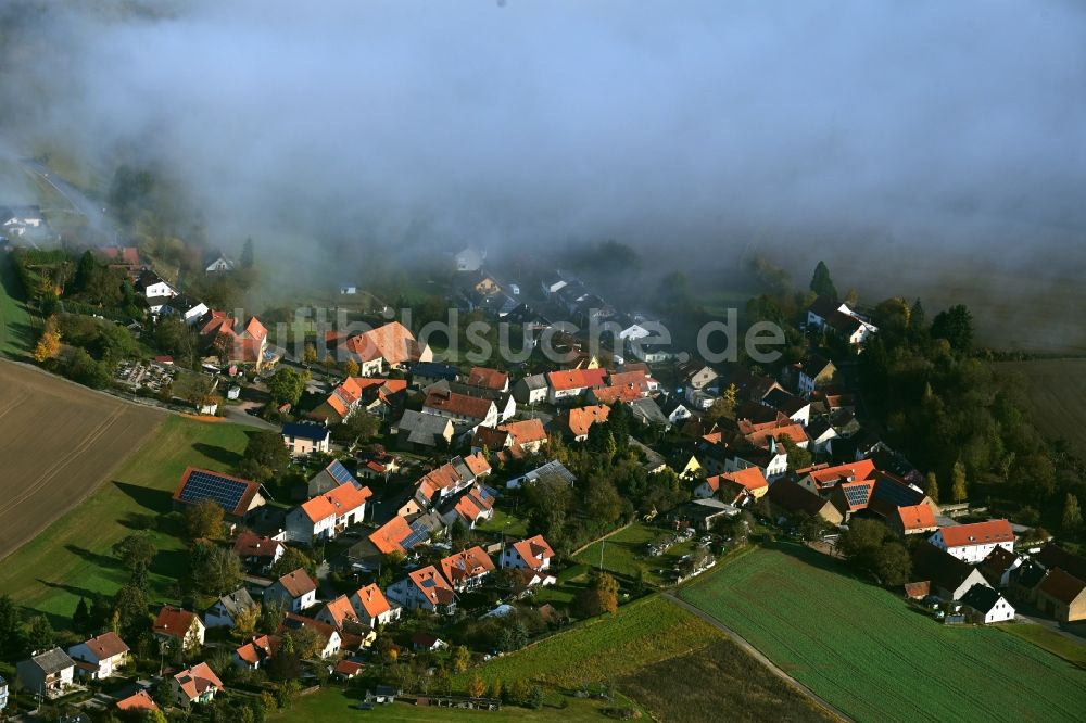 Roth von oben - Nebel- und Wolken- Schicht in Roth im Bundesland Rheinland-Pfalz, Deutschland